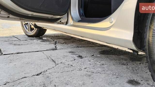 Хендай Элантра 2008 в Киеве на Automoto.ua Бежевый Хендай Элантра, объемом двигателя 1.59 л и пробегом 279 тыс. км за 6000 $, фото 11 на Automoto.ua