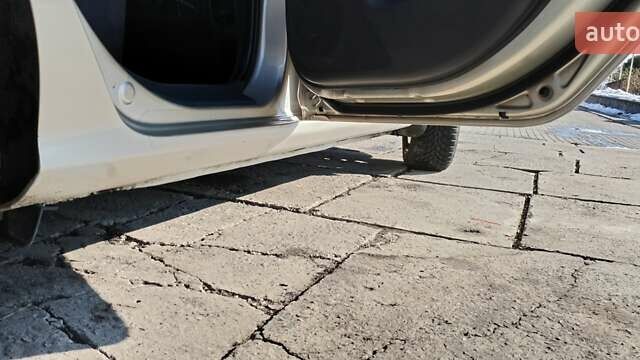 Хендай Элантра 2008 в Киеве на Automoto.ua Бежевый Хендай Элантра, объемом двигателя 1.59 л и пробегом 279 тыс. км за 6000 $, фото 10 на Automoto.ua