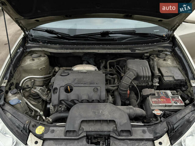 Бежевий Хендай Елантра, об'ємом двигуна 1.59 л та пробігом 290 тис. км за 6400 $, фото 22 на Automoto.ua