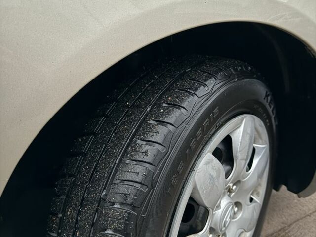 Бежевый Хендай Элантра, объемом двигателя 1.6 л и пробегом 270 тыс. км за 6400 $, фото 17 на Automoto.ua