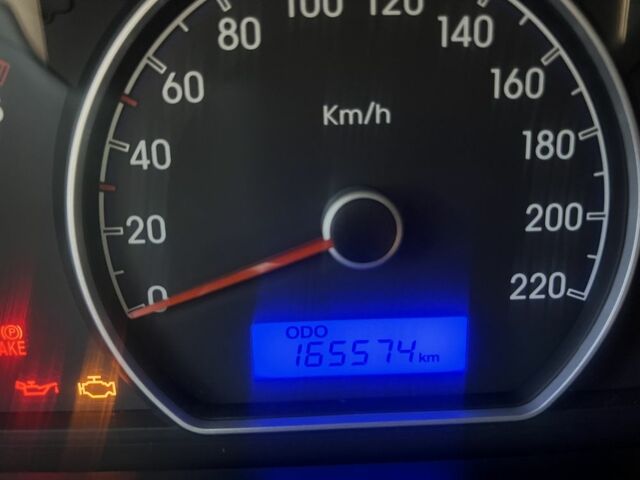 Бежевый Хендай Элантра, объемом двигателя 1.59 л и пробегом 166 тыс. км за 6300 $, фото 7 на Automoto.ua