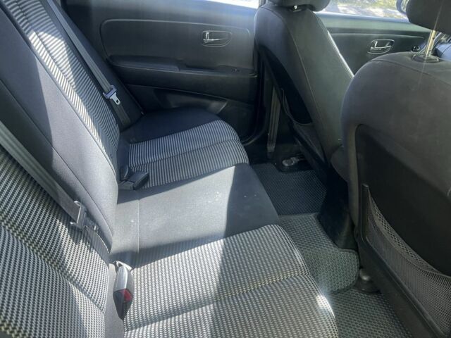 Бежевый Хендай Элантра, объемом двигателя 1.59 л и пробегом 166 тыс. км за 6300 $, фото 5 на Automoto.ua