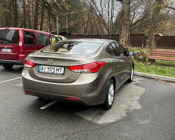Бежевий Хендай Елантра, об'ємом двигуна 1.8 л та пробігом 158 тис. км за 9200 $, фото 4 на Automoto.ua