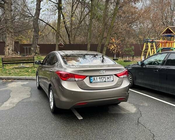 Бежевий Хендай Елантра, об'ємом двигуна 1.8 л та пробігом 158 тис. км за 9200 $, фото 5 на Automoto.ua