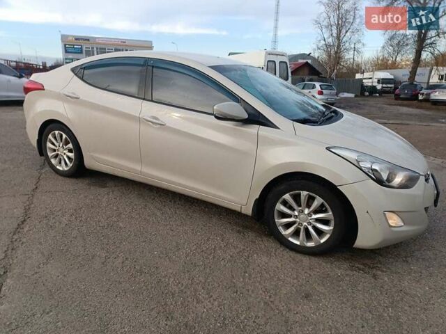 Хендай Элантра 2011 в Киеве на Automoto.ua Бежевый Хендай Элантра, объемом двигателя 1.8 л и пробегом 199 тыс. км за 7200 $, фото 8 на Automoto.ua