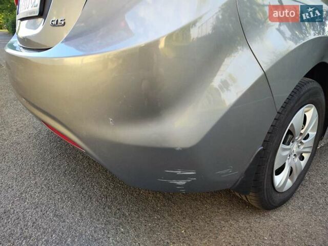 Бежевый Хендай Элантра, объемом двигателя 1.59 л и пробегом 233 тыс. км за 7500 $, фото 25 на Automoto.ua