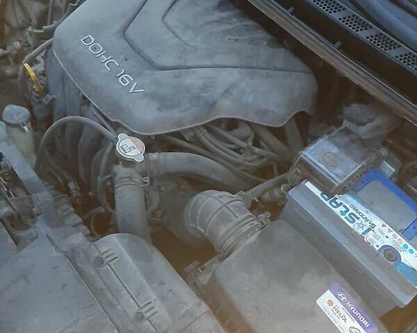 Бежевий Хендай Елантра, об'ємом двигуна 1.59 л та пробігом 137 тис. км за 8400 $, фото 15 на Automoto.ua