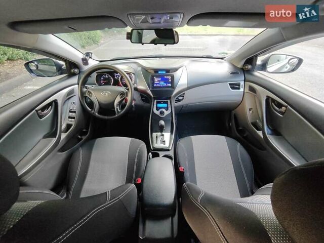 Бежевый Хендай Элантра, объемом двигателя 1.59 л и пробегом 233 тыс. км за 7500 $, фото 49 на Automoto.ua