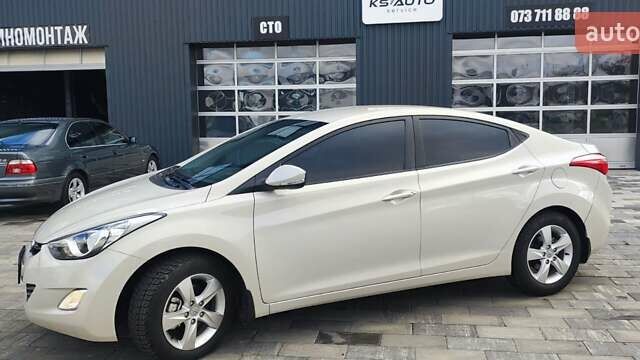 Бежевый Хендай Элантра, объемом двигателя 1.8 л и пробегом 17 тыс. км за 11850 $, фото 1 на Automoto.ua
