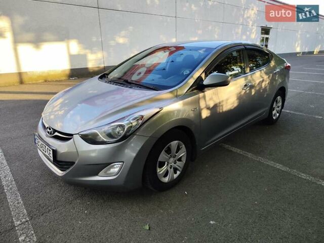 Бежевый Хендай Элантра, объемом двигателя 1.59 л и пробегом 233 тыс. км за 7500 $, фото 44 на Automoto.ua