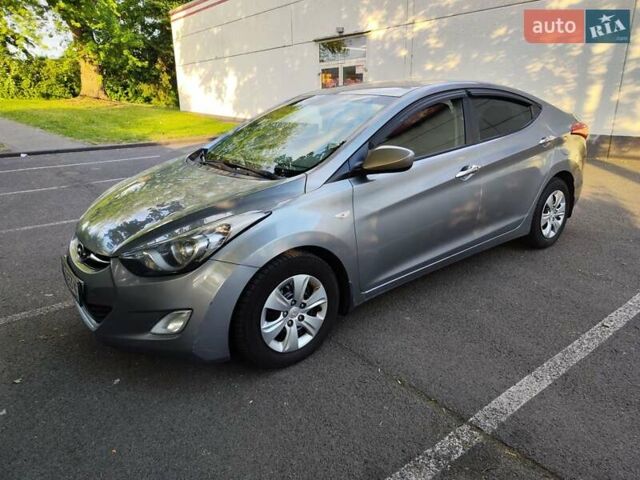 Бежевый Хендай Элантра, объемом двигателя 1.59 л и пробегом 233 тыс. км за 7500 $, фото 42 на Automoto.ua