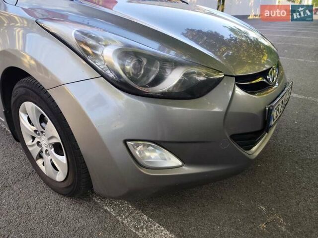 Бежевый Хендай Элантра, объемом двигателя 1.59 л и пробегом 233 тыс. км за 7500 $, фото 14 на Automoto.ua