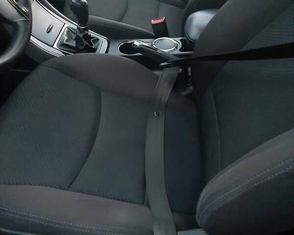 Бежевий Хендай Елантра, об'ємом двигуна 1.59 л та пробігом 137 тис. км за 8400 $, фото 21 на Automoto.ua