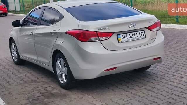 Бежевый Хендай Элантра, объемом двигателя 1.8 л и пробегом 17 тыс. км за 11850 $, фото 9 на Automoto.ua