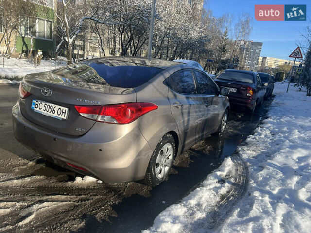 Бежевый Хендай Элантра, объемом двигателя 1.8 л и пробегом 113 тыс. км за 10400 $, фото 1 на Automoto.ua