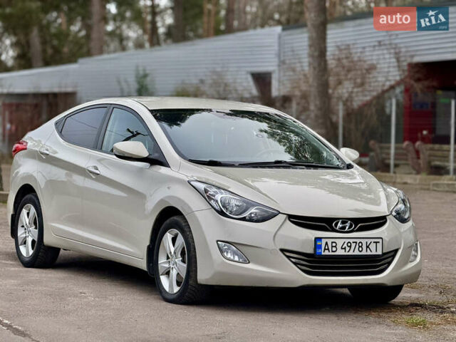 Бежевий Хендай Елантра, об'ємом двигуна 1.8 л та пробігом 154 тис. км за 9750 $, фото 8 на Automoto.ua