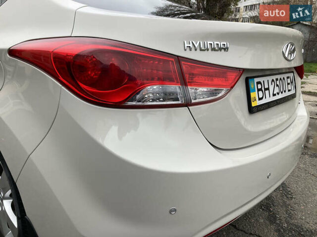 Бежевый Хендай Элантра, объемом двигателя 1.8 л и пробегом 8 тыс. км за 16999 $, фото 25 на Automoto.ua