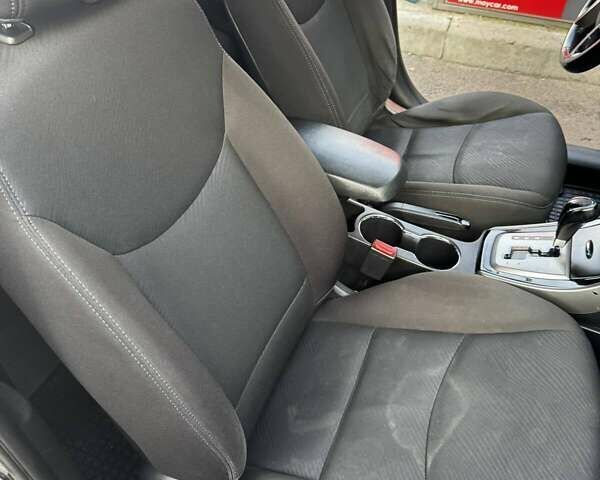 Бежевий Хендай Елантра, об'ємом двигуна 1.8 л та пробігом 163 тис. км за 9500 $, фото 12 на Automoto.ua