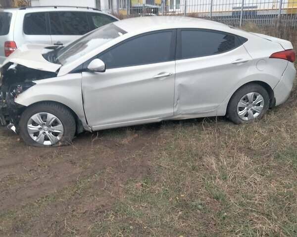 Бежевий Хендай Елантра, об'ємом двигуна 1.59 л та пробігом 116 тис. км за 4500 $, фото 1 на Automoto.ua