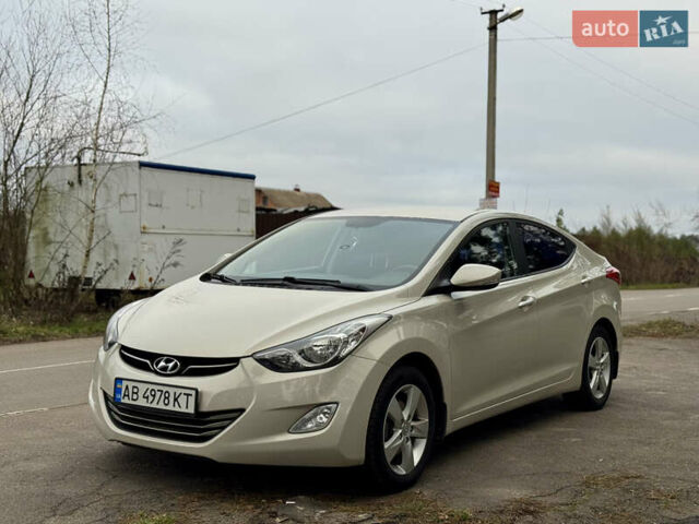 Бежевий Хендай Елантра, об'ємом двигуна 1.8 л та пробігом 154 тис. км за 9750 $, фото 6 на Automoto.ua