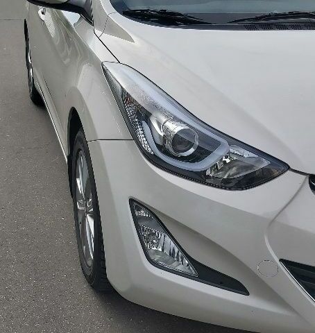 Бежевий Хендай Елантра, об'ємом двигуна 1.6 л та пробігом 68 тис. км за 256 $, фото 6 на Automoto.ua