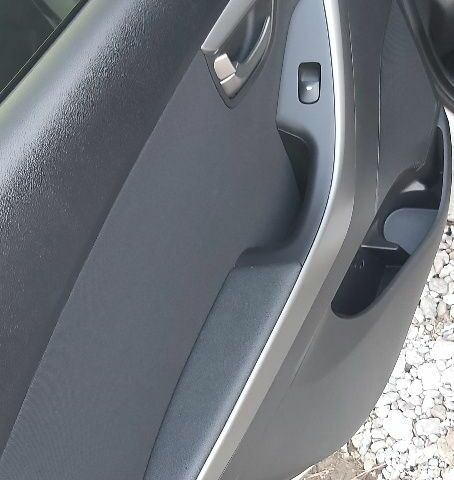 Бежевий Хендай Елантра, об'ємом двигуна 1.6 л та пробігом 68 тис. км за 256 $, фото 20 на Automoto.ua