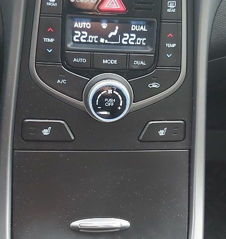 Бежевий Хендай Елантра, об'ємом двигуна 1.6 л та пробігом 68 тис. км за 256 $, фото 12 на Automoto.ua