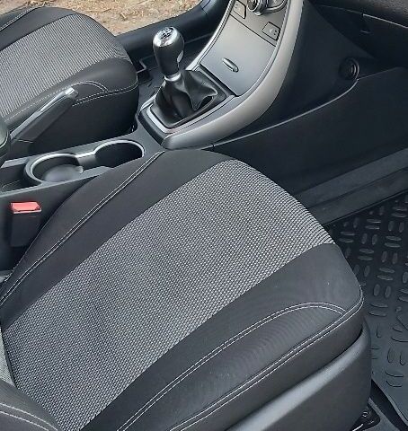 Бежевий Хендай Елантра, об'ємом двигуна 1.6 л та пробігом 68 тис. км за 256 $, фото 17 на Automoto.ua