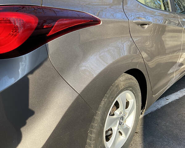 Бежевый Хендай Элантра, объемом двигателя 1.8 л и пробегом 197 тыс. км за 8850 $, фото 12 на Automoto.ua