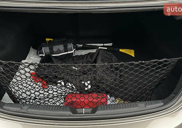 Бежевый Хендай Элантра, объемом двигателя 1.8 л и пробегом 115 тыс. км за 9600 $, фото 9 на Automoto.ua