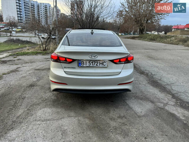 Бежевый Хендай Элантра, объемом двигателя 2 л и пробегом 78 тыс. км за 12500 $, фото 4 на Automoto.ua