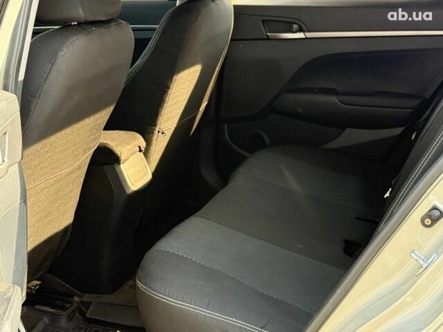 Бежевый Хендай Элантра, объемом двигателя 1.6 л и пробегом 64 тыс. км за 12490 $, фото 13 на Automoto.ua