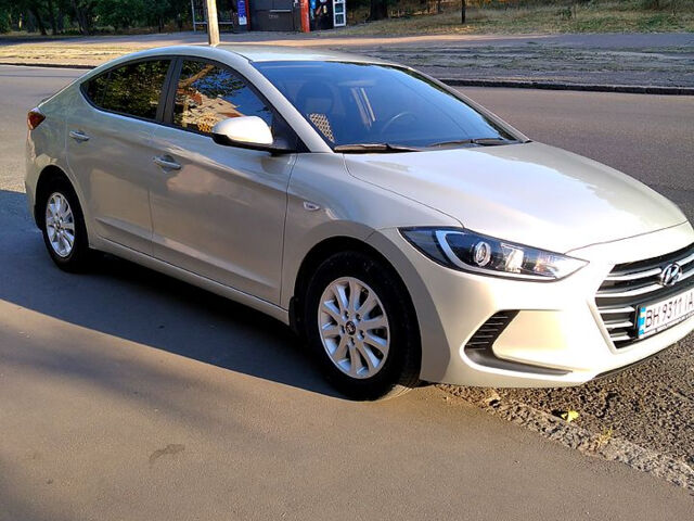 Бежевый Хендай Элантра, объемом двигателя 1.6 л и пробегом 0 тыс. км за 13500 $, фото 3 на Automoto.ua