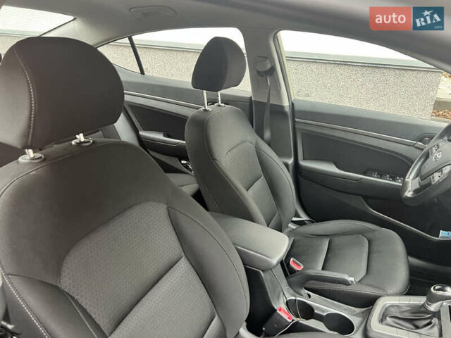 Бежевый Хендай Элантра, объемом двигателя 1.59 л и пробегом 94 тыс. км за 14950 $, фото 8 на Automoto.ua