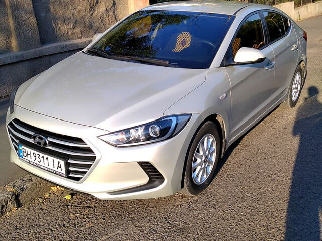 Бежевый Хендай Элантра, объемом двигателя 1.6 л и пробегом 0 тыс. км за 13500 $, фото 2 на Automoto.ua