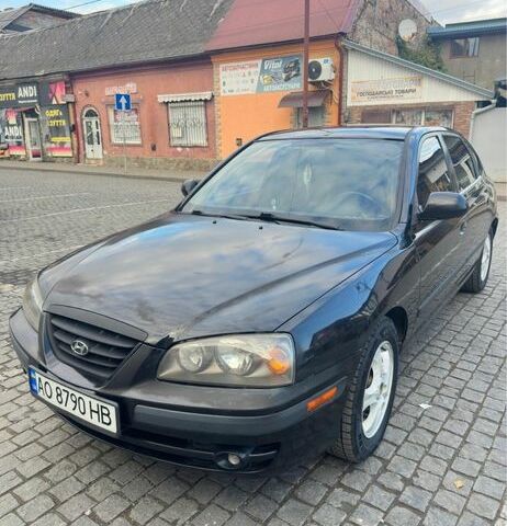 Хендай Элантра 2004 в Хусте на Automoto.ua Черный Хендай Элантра, объемом двигателя 2 л и пробегом 179 тыс. км за 3038 $, фото 1 на Automoto.ua