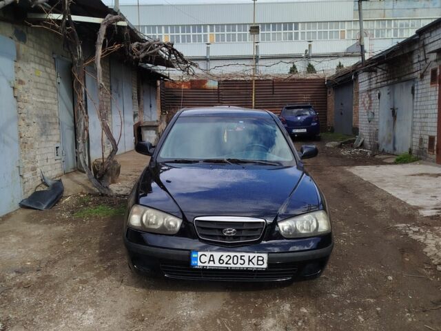 Черный Хендай Элантра, объемом двигателя 2 л и пробегом 280 тыс. км за 3000 $, фото 5 на Automoto.ua