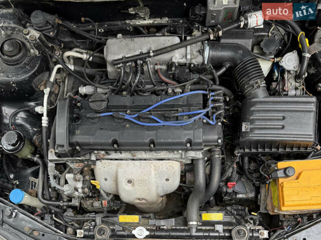 Хендай Элантра 2001 в Днепре (Днепропетровске) на Automoto.ua Черный Хендай Элантра, объемом двигателя 2 л и пробегом 160 тыс. км за 3350 $, фото 5 на Automoto.ua