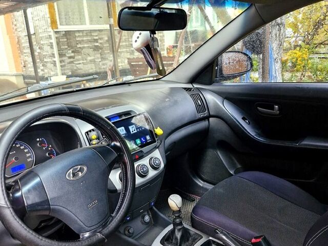 Хендай Элантра 2007 в Бахмаче на Automoto.ua Черный Хендай Элантра, объемом двигателя 1.6 л и пробегом 291 тыс. км за 4600 $, фото 8 на Automoto.ua