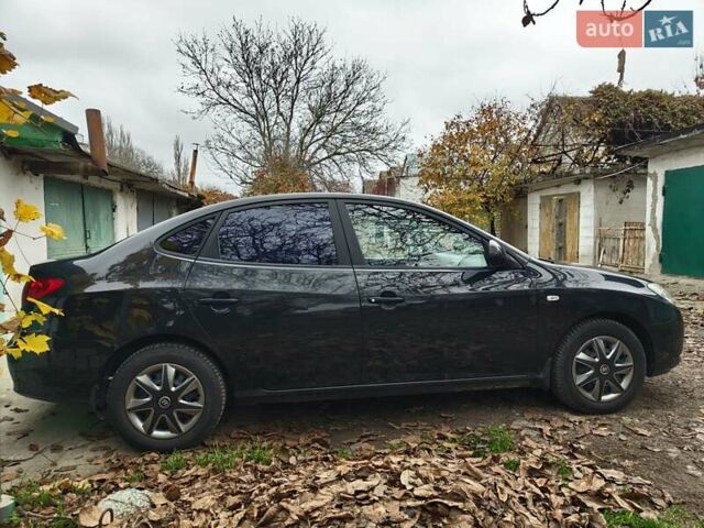 Чорний Хендай Елантра, об'ємом двигуна 1.59 л та пробігом 147 тис. км за 6400 $, фото 7 на Automoto.ua