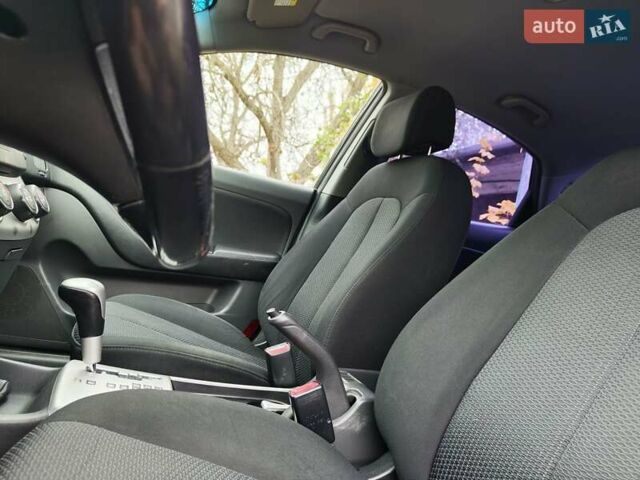 Чорний Хендай Елантра, об'ємом двигуна 1.59 л та пробігом 147 тис. км за 6400 $, фото 15 на Automoto.ua