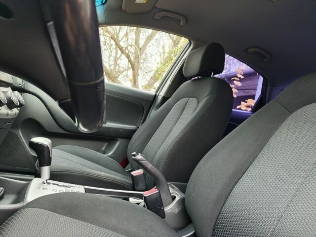 Чорний Хендай Елантра, об'ємом двигуна 1.6 л та пробігом 147 тис. км за 6400 $, фото 14 на Automoto.ua