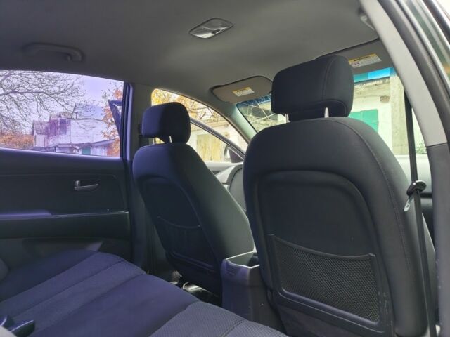 Чорний Хендай Елантра, об'ємом двигуна 1.6 л та пробігом 147 тис. км за 6400 $, фото 17 на Automoto.ua