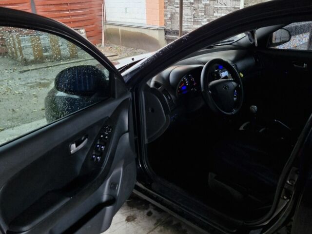 Хендай Элантра 2007 в Бахмаче на Automoto.ua Черный Хендай Элантра, объемом двигателя 1.6 л и пробегом 291 тыс. км за 5100 $, фото 6 на Automoto.ua