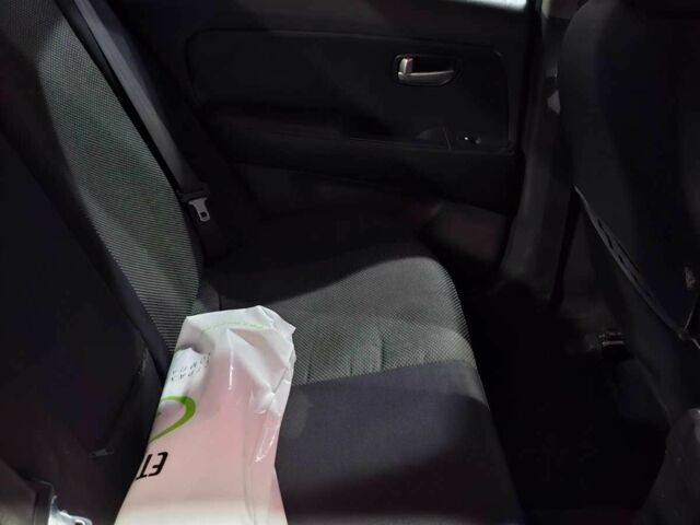 Чорний Хендай Елантра, об'ємом двигуна 1.6 л та пробігом 3 тис. км за 2976 $, фото 9 на Automoto.ua