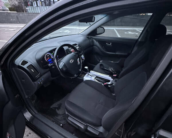 Чорний Хендай Елантра, об'ємом двигуна 1.59 л та пробігом 255 тис. км за 6300 $, фото 7 на Automoto.ua