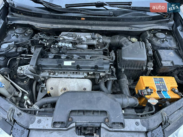 Чорний Хендай Елантра, об'ємом двигуна 1.98 л та пробігом 196 тис. км за 4300 $, фото 10 на Automoto.ua