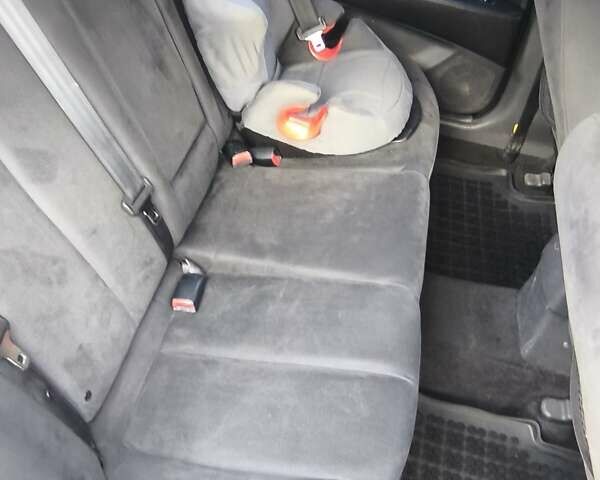 Хендай Элантра 2008 в Киеве на Automoto.ua Черный Хендай Элантра, объемом двигателя 1.59 л и пробегом 148 тыс. км за 7500 $, фото 3 на Automoto.ua