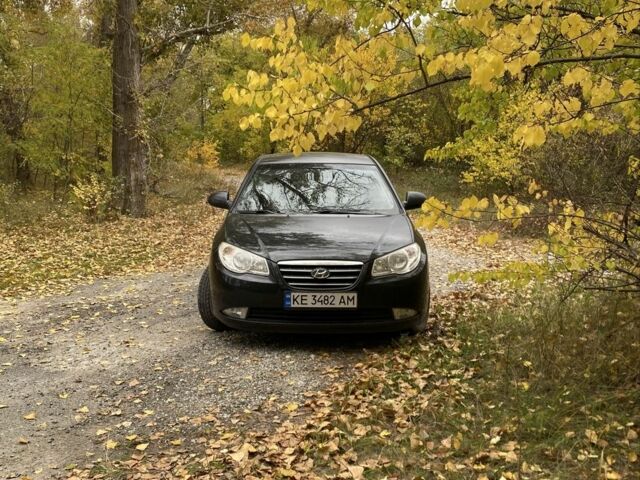 Черный Хендай Элантра, объемом двигателя 1.6 л и пробегом 163 тыс. км за 6700 $, фото 12 на Automoto.ua