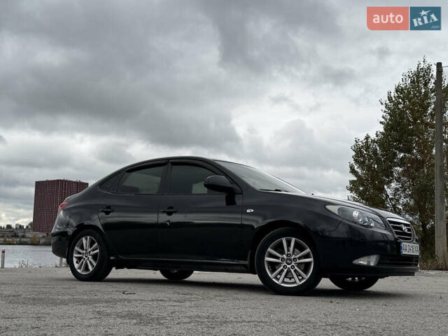 Хендай Элантра 2008 в Киеве на Automoto.ua Черный Хендай Элантра, объемом двигателя 2 л и пробегом 239 тыс. км за 8800 $, фото 3 на Automoto.ua